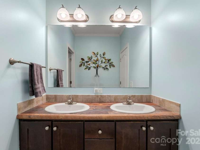 4290 Palmer Lloyd Road, Lancaster, SC 29720.  MLS# CAR4327704, YatesRealty ID 2635. 