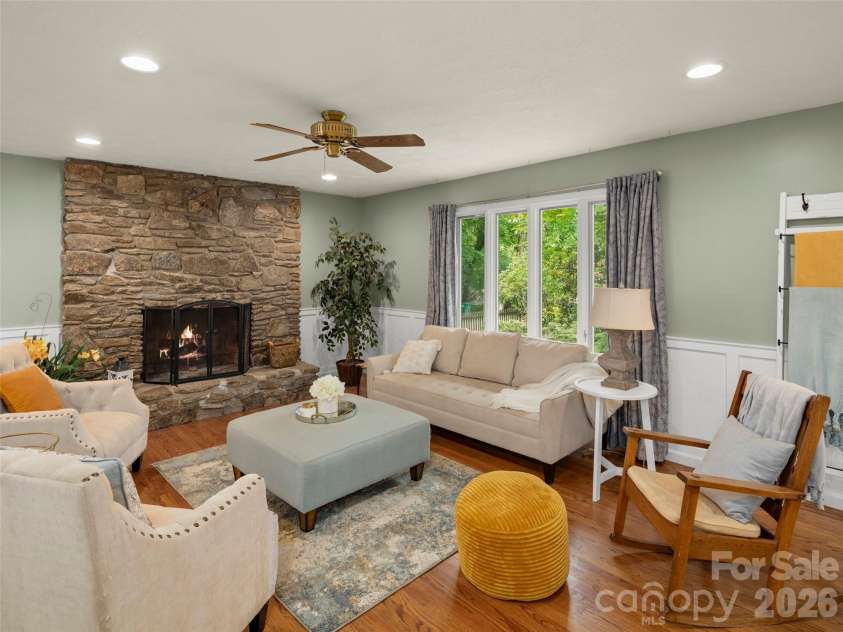 1 Glen Meadows Place, Arden, NC 28704.  MLS# CAR4386745, YatesRealty ID 26350. Inviting living room great for hosting