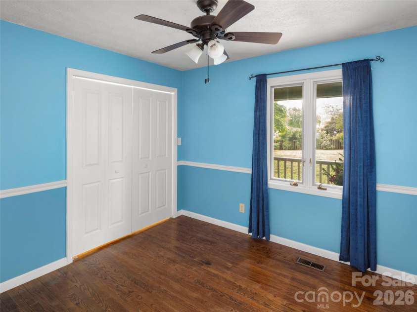 1 Glen Meadows Place, Arden, NC 28704.  MLS# CAR4386745, YatesRealty ID 26350. Nice sized 3rd bedroom