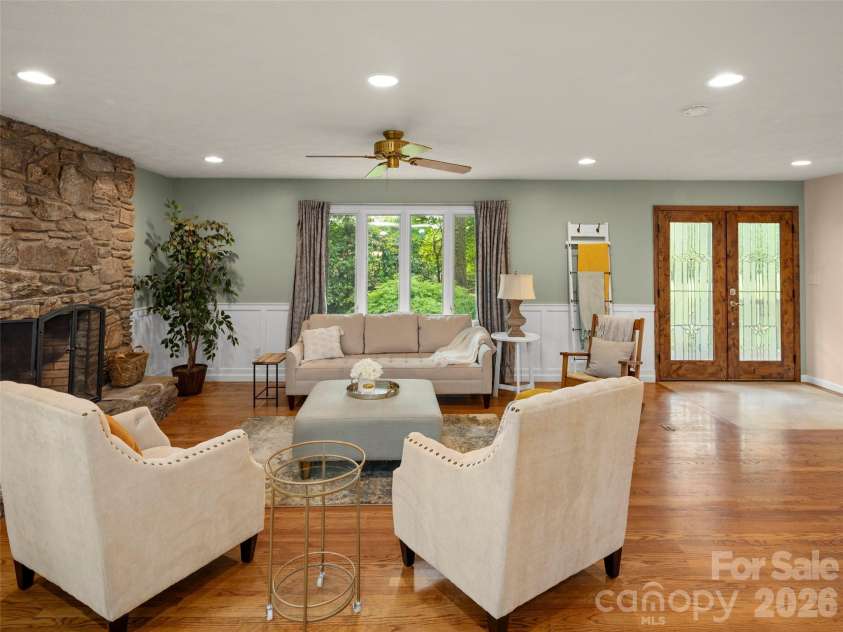 1 Glen Meadows Place, Arden, NC 28704.  MLS# CAR4386745, YatesRealty ID 26350. View the front yard as you unwind