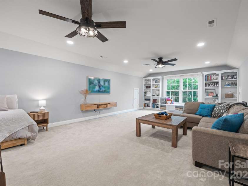 927 Cove Point Lane, Tega Cay, SC 29708.  MLS# CAR4267530, YatesRealty ID 26350. 3rd floor bonus room