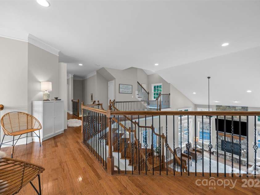 927 Cove Point Lane, Tega Cay, SC 29708.  MLS# CAR4267530, YatesRealty ID 26350. 