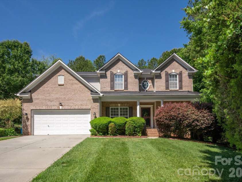 2504 Korbel Court, Waxhaw, NC 28173.  MLS# CAR4385252, YatesRealty ID 26351. 