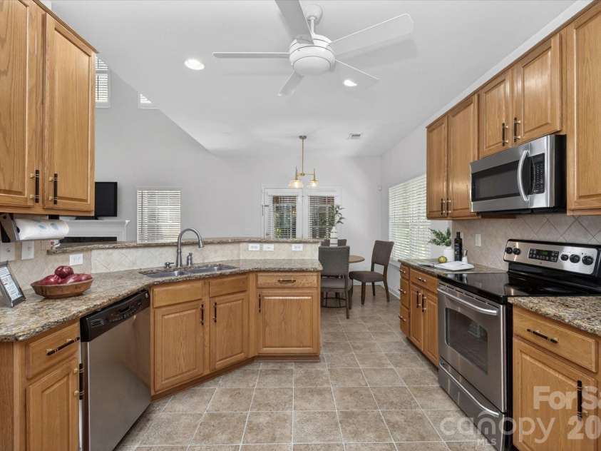 2504 Korbel Court, Waxhaw, NC 28173.  MLS# CAR4385252, YatesRealty ID 26351. 