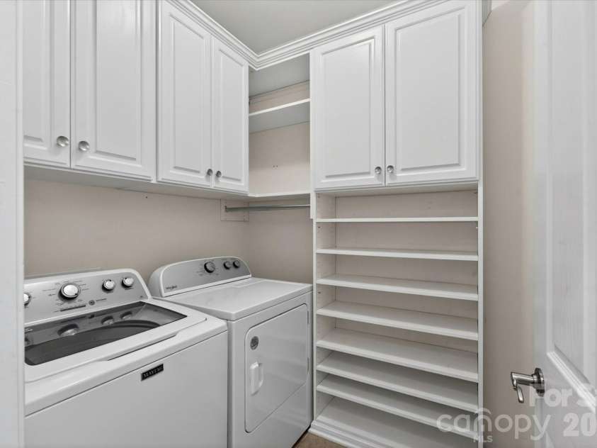 2504 Korbel Court, Waxhaw, NC 28173.  MLS# CAR4385252, YatesRealty ID 26351. 