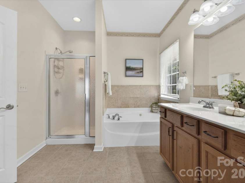 2504 Korbel Court, Waxhaw, NC 28173.  MLS# CAR4385252, YatesRealty ID 26351. 