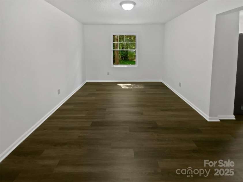 424 Mallard Drive, Pineville, NC 28134.  MLS# CAR4272609, YatesRealty ID 26351. 