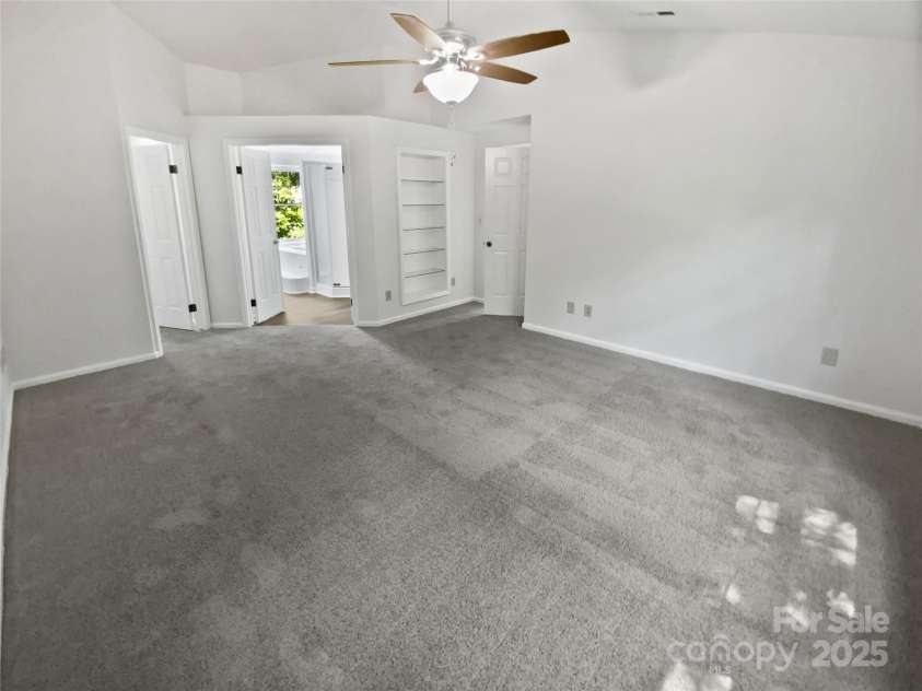 424 Mallard Drive, Pineville, NC 28134.  MLS# CAR4272609, YatesRealty ID 26351. 