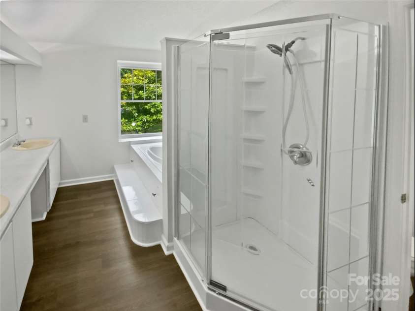 424 Mallard Drive, Pineville, NC 28134.  MLS# CAR4272609, YatesRealty ID 26351. 