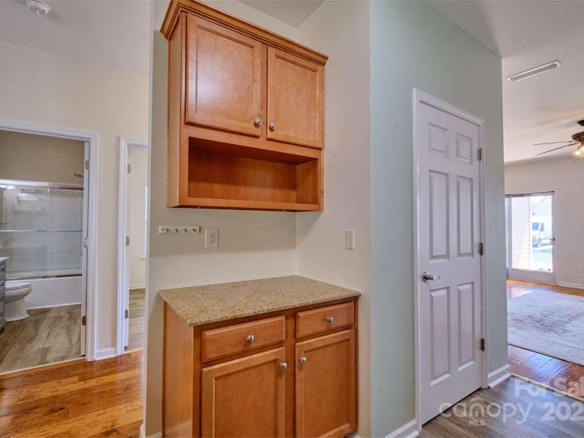 5176 Crystal Lakes Drive, Rock Hill, SC 29732.  MLS# CAR4281097, YatesRealty ID 26352. Additional storage