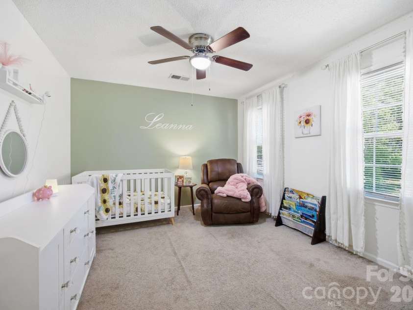 502 Camelot Drive, Salisbury, NC 28144.  MLS# CAR4381924, YatesRealty ID 26354. 