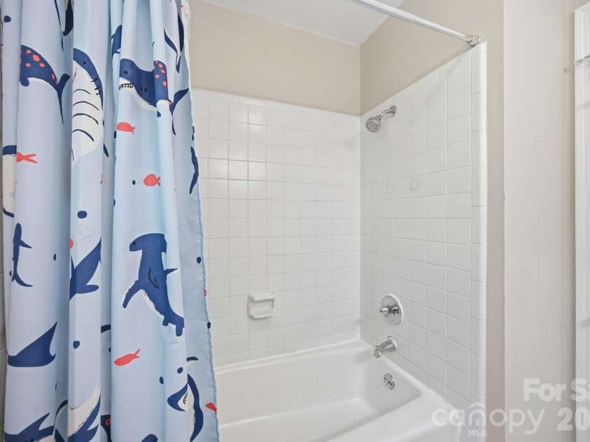 502 Camelot Drive, Salisbury, NC 28144.  MLS# CAR4381924, YatesRealty ID 26354. 