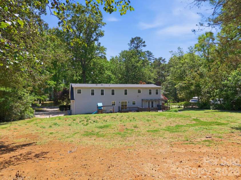 502 Camelot Drive, Salisbury, NC 28144.  MLS# CAR4381924, YatesRealty ID 26354. 