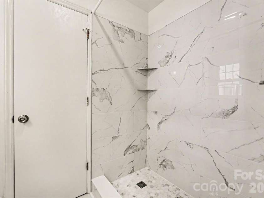 1140 Fieldstone Road, Mooresville, NC 28115.  MLS# CAR4347324, YatesRealty ID 26357. Full Bath 3