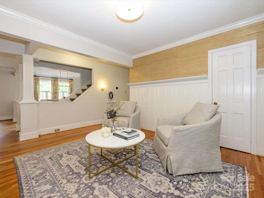 1596 Clayton Drive, Charlotte, NC 28203.  MLS# CAR4248323, YatesRealty ID 26357. 