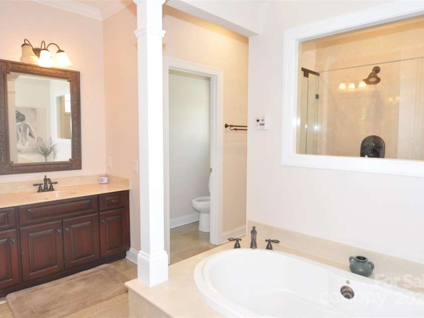 2937 Lakeshore Drive, Chester, SC 29706.  MLS# CAR4276976, YatesRealty ID 26358. 