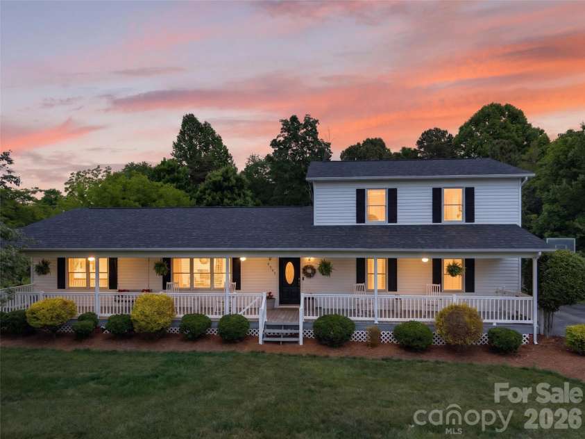 6560 Sherrills Ford Road, Catawba, NC 28609.  MLS# CAR4374580, YatesRealty ID 26358. 