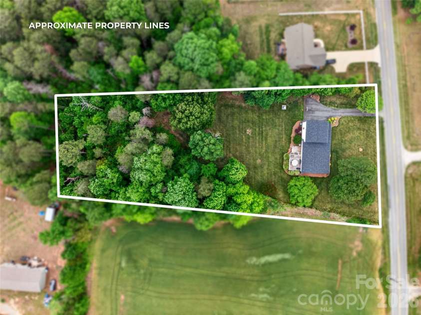 6560 Sherrills Ford Road, Catawba, NC 28609.  MLS# CAR4374580, YatesRealty ID 26358. 
