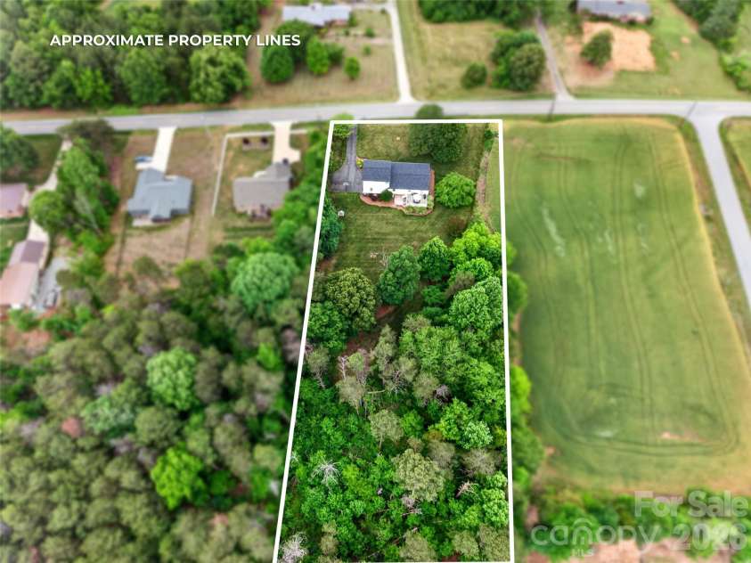 6560 Sherrills Ford Road, Catawba, NC 28609.  MLS# CAR4374580, YatesRealty ID 26358. 