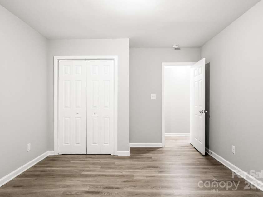 2376 US 321 Highway, Newton, NC 28658.  MLS# CAR4256416, YatesRealty ID 26359. 