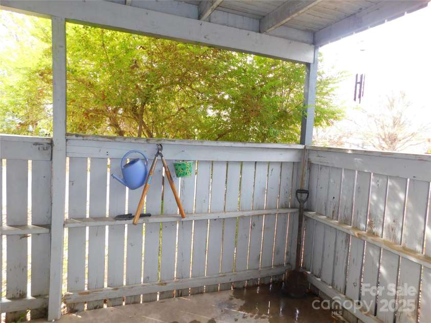 1695 Hunters Trail, Rock Hill, SC 29732.  MLS# CAR4326188, YatesRealty ID 2636. 