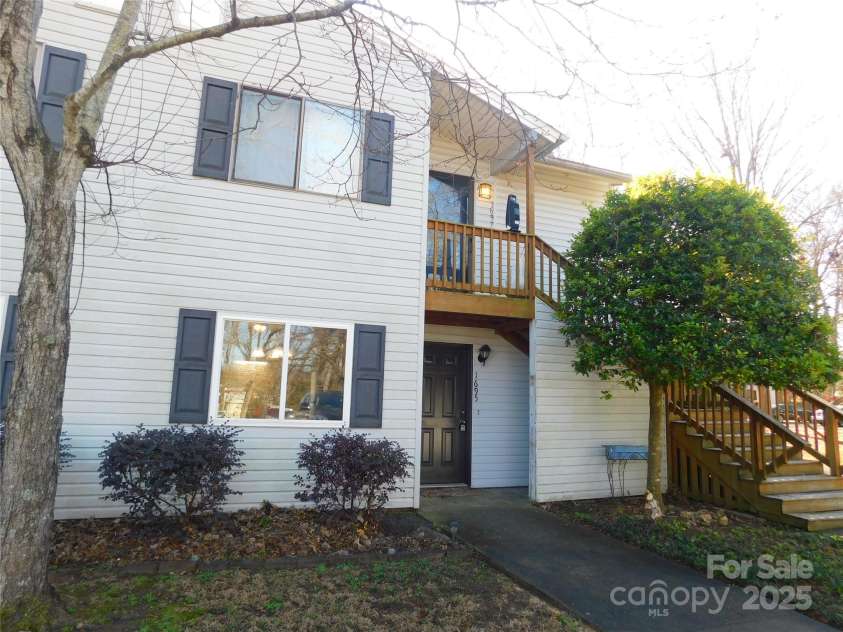 1695 Hunters Trail, Rock Hill, SC 29732.  MLS# CAR4326188, YatesRealty ID 2636. 