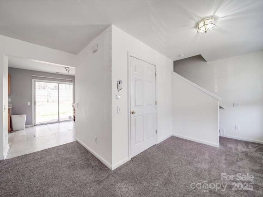 5414 Peachwood Drive, Charlotte, NC 28216.  MLS# CAR4231512, YatesRealty ID 2636. 