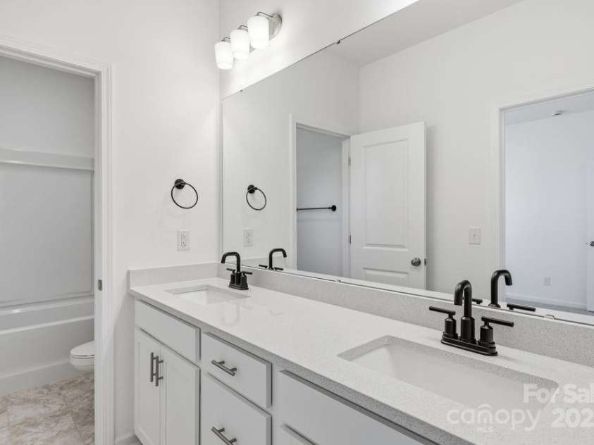 180 Glenn Drive, Mooresville, NC 28115.  MLS# CAR4277492, YatesRealty ID 26360. 180 Glenn Drive - Ready Now!