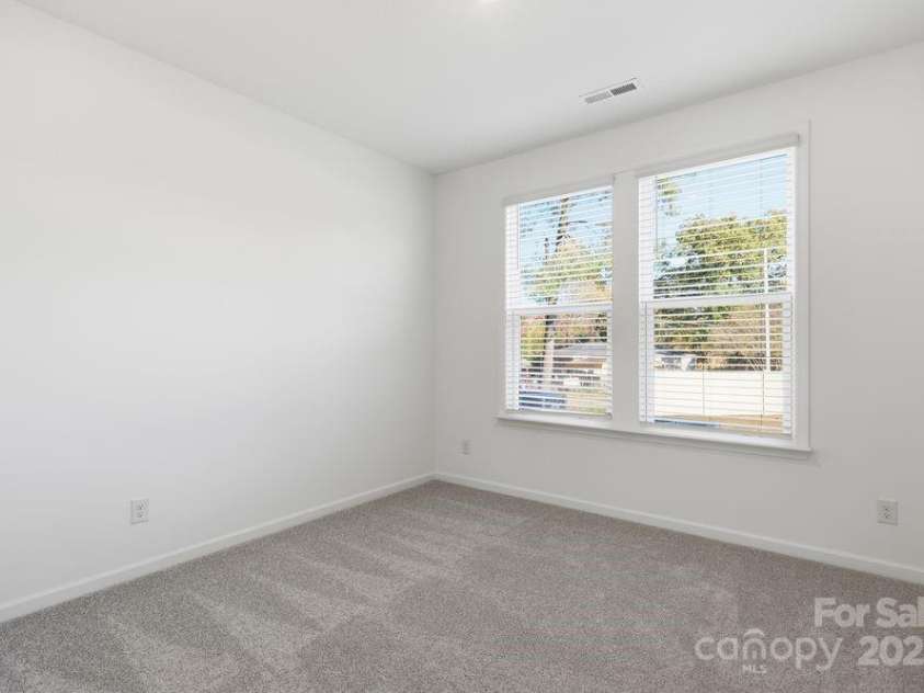 180 Glenn Drive, Mooresville, NC 28115.  MLS# CAR4277492, YatesRealty ID 26360. 180 Glenn Drive - Ready Now!