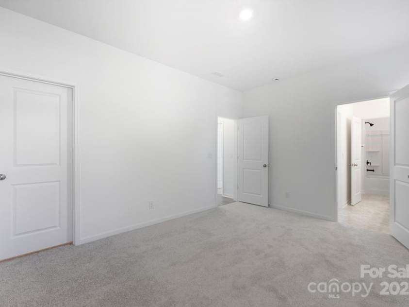 180 Glenn Drive, Mooresville, NC 28115.  MLS# CAR4277492, YatesRealty ID 26360. 180 Glenn Drive - Ready Now!