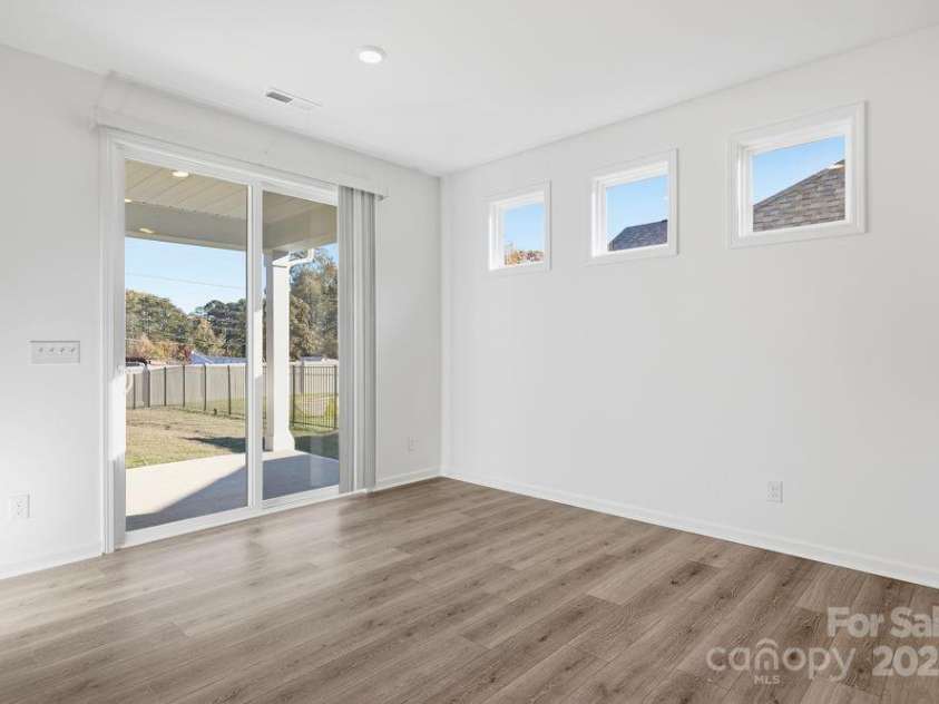 180 Glenn Drive, Mooresville, NC 28115.  MLS# CAR4277492, YatesRealty ID 26360. 180 Glenn Drive - Ready Now!