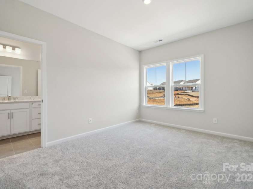 180 Glenn Drive, Mooresville, NC 28115.  MLS# CAR4277492, YatesRealty ID 26360. REPRESENTATIVE PHOTO