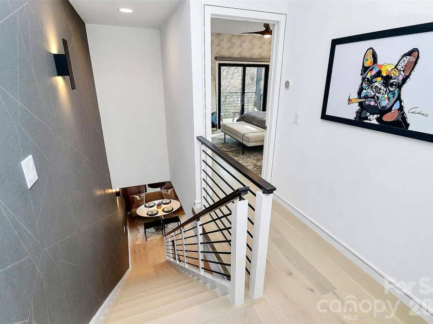 2718 Davidson Street, Charlotte, NC 28205.  MLS# CAR4383218, YatesRealty ID 26360. 