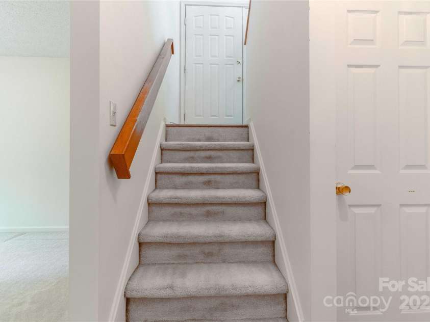 2 Oak Grove Road, Arden, NC 28704.  MLS# CAR4262932, YatesRealty ID 26361. Bi-level to Downstairs