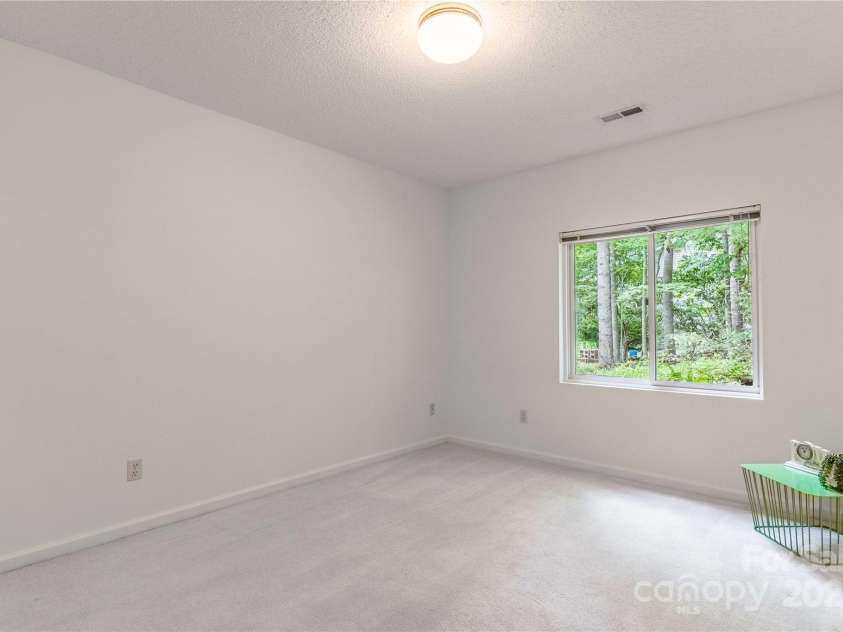 2 Oak Grove Road, Arden, NC 28704.  MLS# CAR4262932, YatesRealty ID 26361. Down Bonus Room!