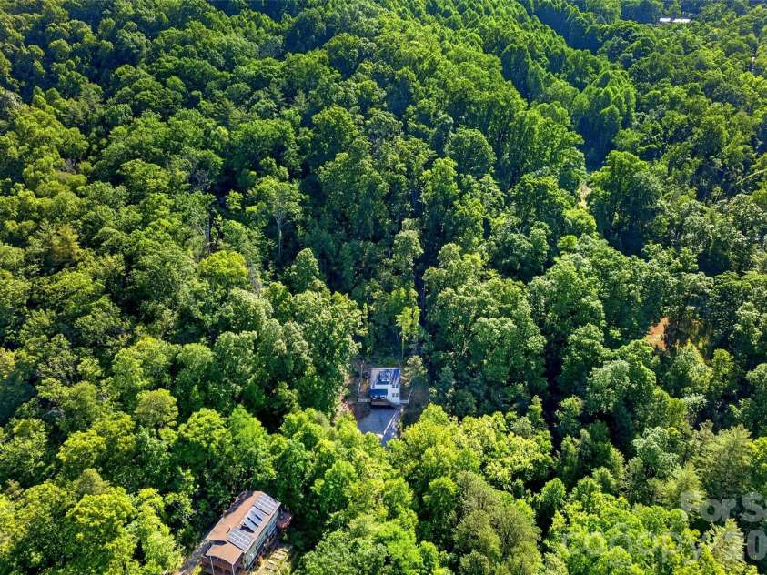215 David Ridge Road, Black Mountain, NC 28711.  MLS# CAR4384978, YatesRealty ID 26361. 
