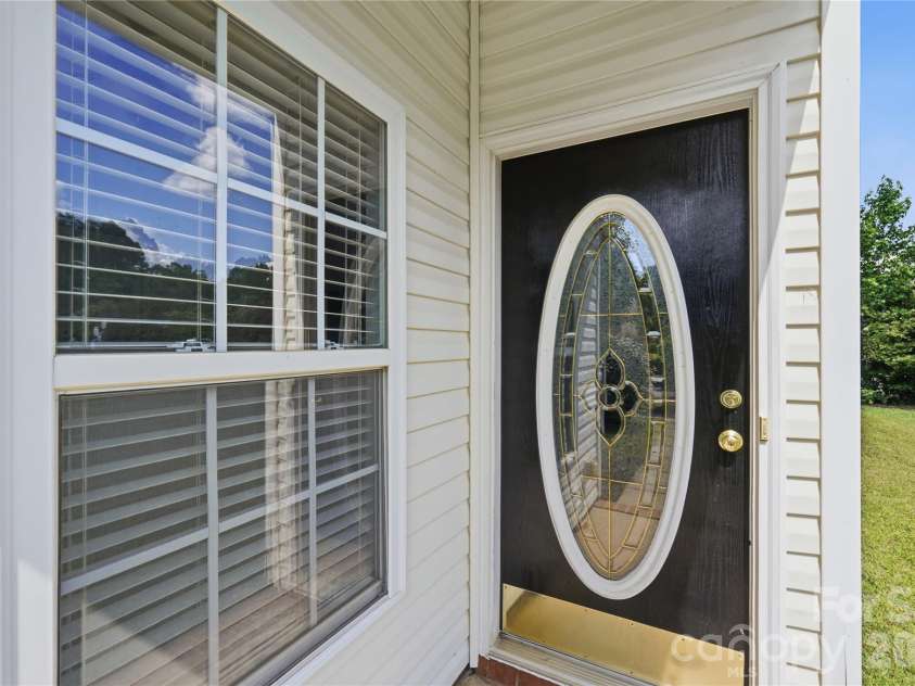 1912 Beckwith Lane, Waxhaw, NC 28173.  MLS# CAR4382865, YatesRealty ID 26362. 