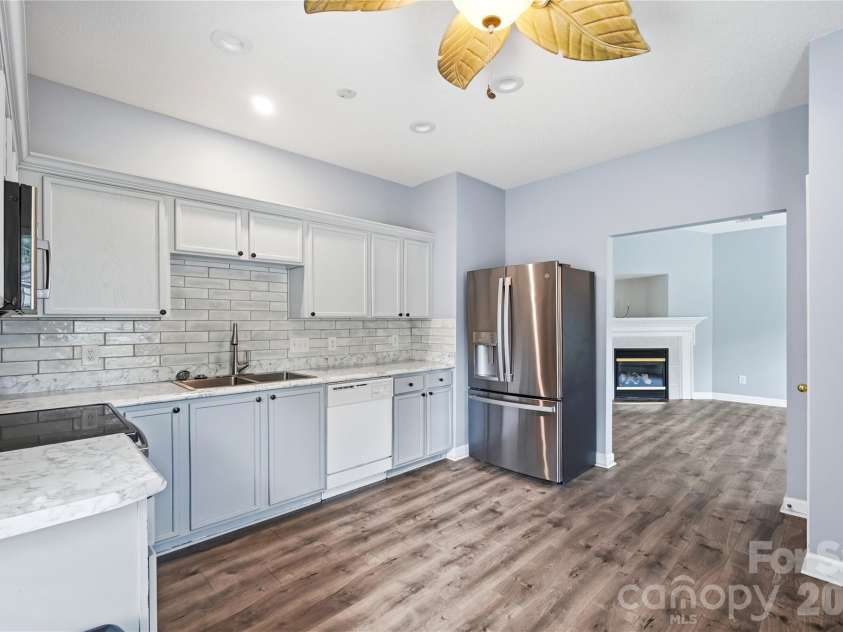 1912 Beckwith Lane, Waxhaw, NC 28173.  MLS# CAR4382865, YatesRealty ID 26362. 