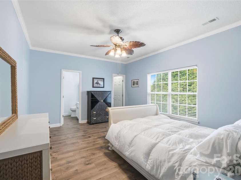 1912 Beckwith Lane, Waxhaw, NC 28173.  MLS# CAR4382865, YatesRealty ID 26362. 