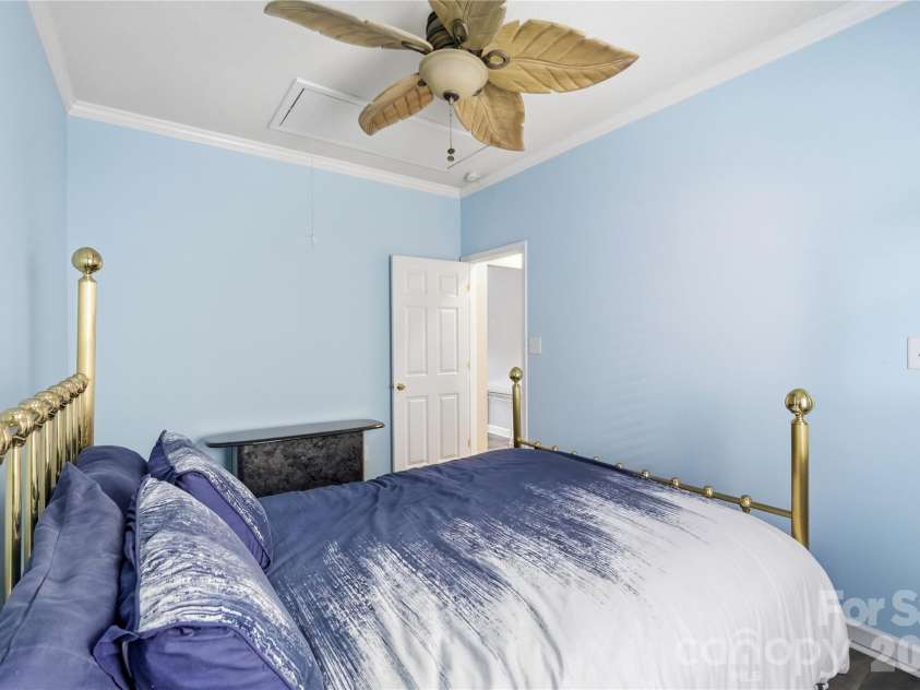 1912 Beckwith Lane, Waxhaw, NC 28173.  MLS# CAR4382865, YatesRealty ID 26362. 