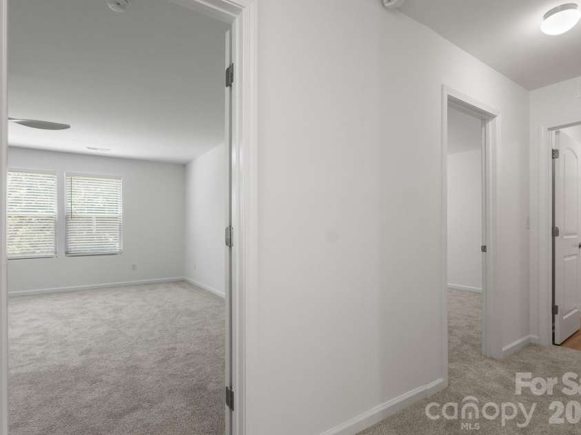 8939 Rockrose Way, Charlotte, NC 28214.  MLS# CAR4383166, YatesRealty ID 26363. 
