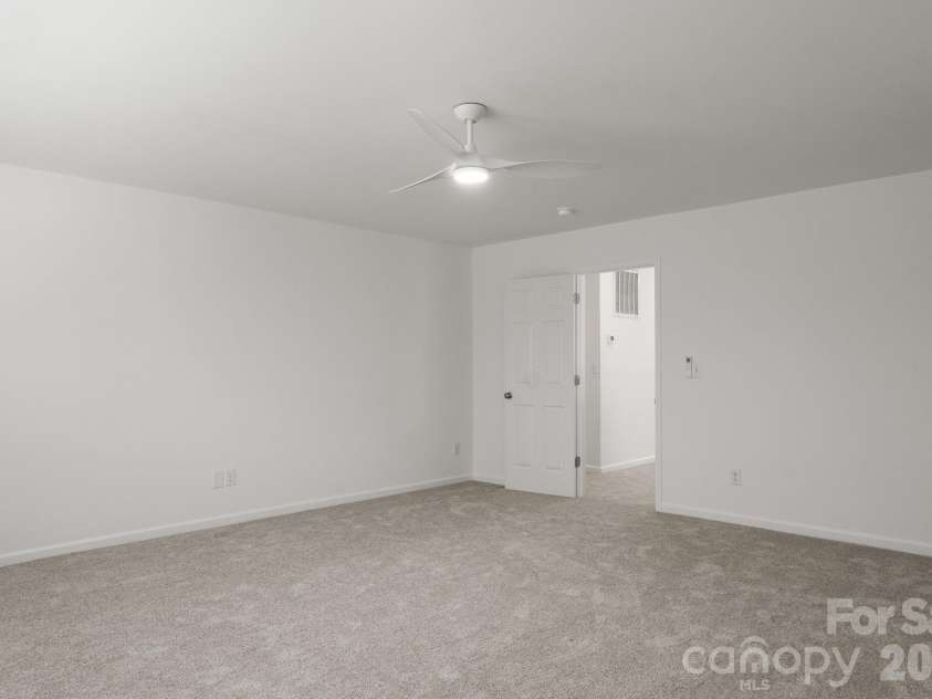 8939 Rockrose Way, Charlotte, NC 28214.  MLS# CAR4383166, YatesRealty ID 26363. 