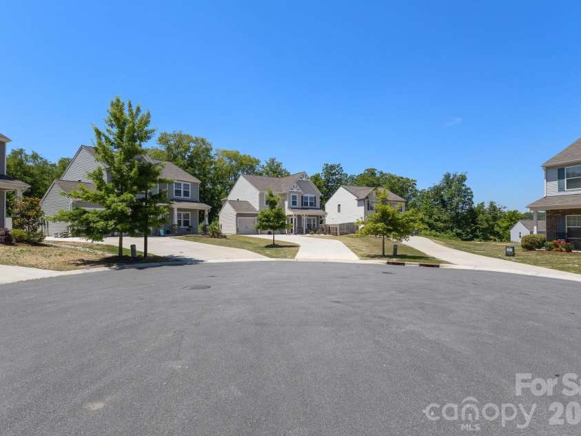 8939 Rockrose Way, Charlotte, NC 28214.  MLS# CAR4383166, YatesRealty ID 26363. 