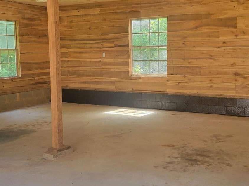 184 Winding Arbor Circle, Cleveland, NC 27013.  MLS# CAR4271297, YatesRealty ID 26364. 