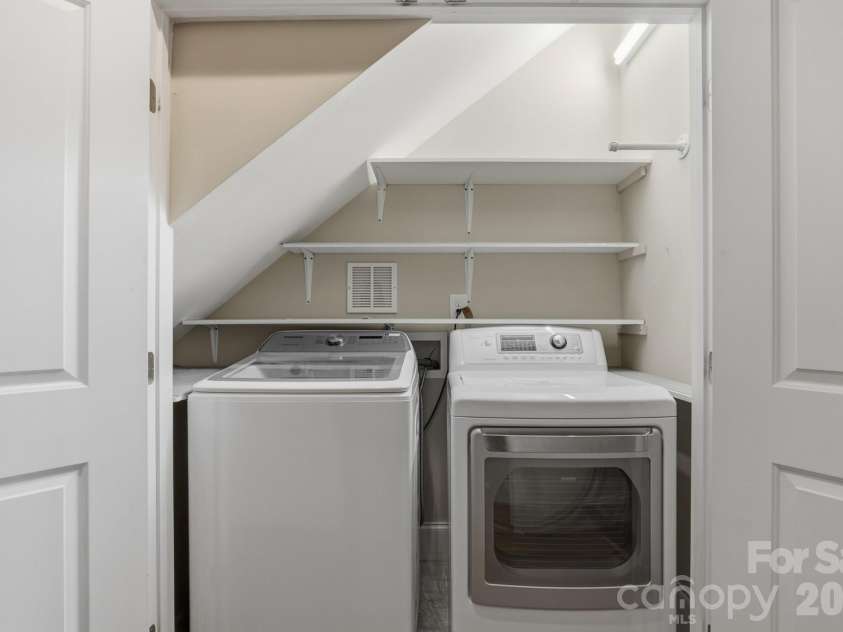 5566 Village Drive, Concord, NC 28027.  MLS# CAR4381902, YatesRealty ID 26364. First floor laundry