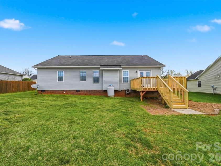 1835 Terrain Drive, Conover, NC 28613.  MLS# CAR4385590, YatesRealty ID 26365. 