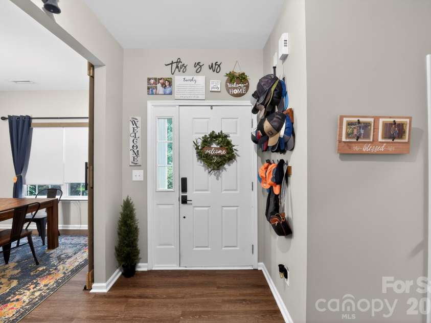 714 Rocky Grove Glen, York, SC 29745.  MLS# CAR4384658, YatesRealty ID 26366. 