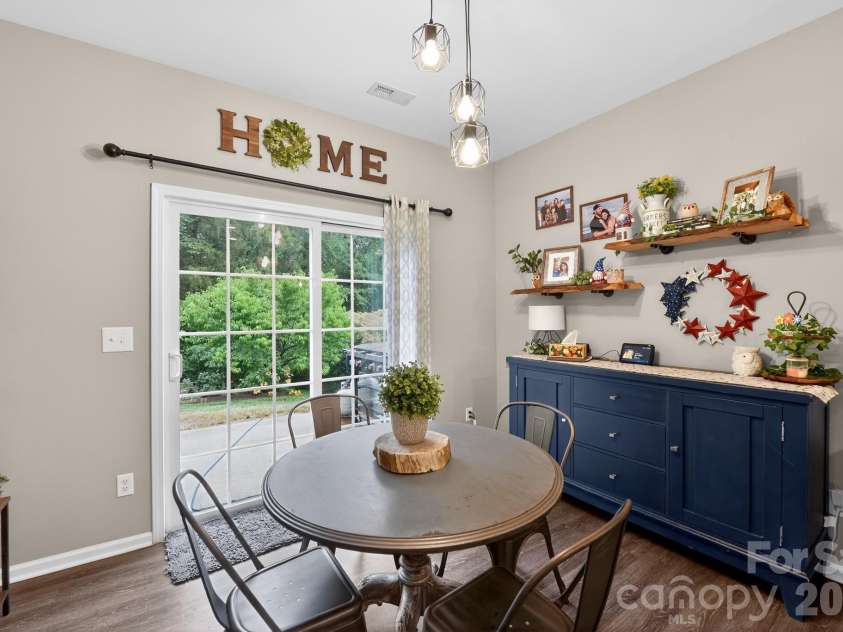 714 Rocky Grove Glen, York, SC 29745.  MLS# CAR4384658, YatesRealty ID 26366. 