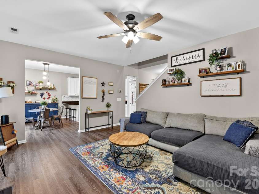714 Rocky Grove Glen, York, SC 29745.  MLS# CAR4384658, YatesRealty ID 26366. 