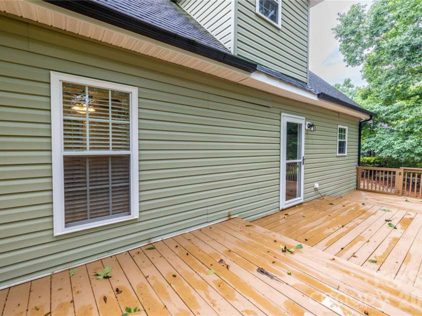 302 Skyland Court, Mount Gilead, NC 27306.  MLS# CAR4386311, YatesRealty ID 26368. 